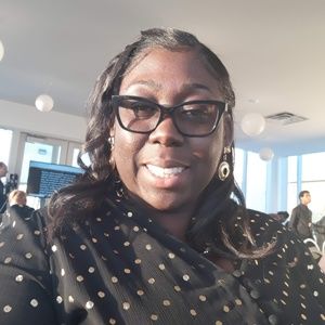 Meet your Posher, Tandra